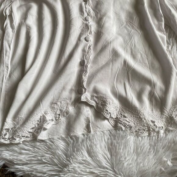 Soft Surroundings Top Button Down Dull White Womens Size Small - Picture 5 of 8